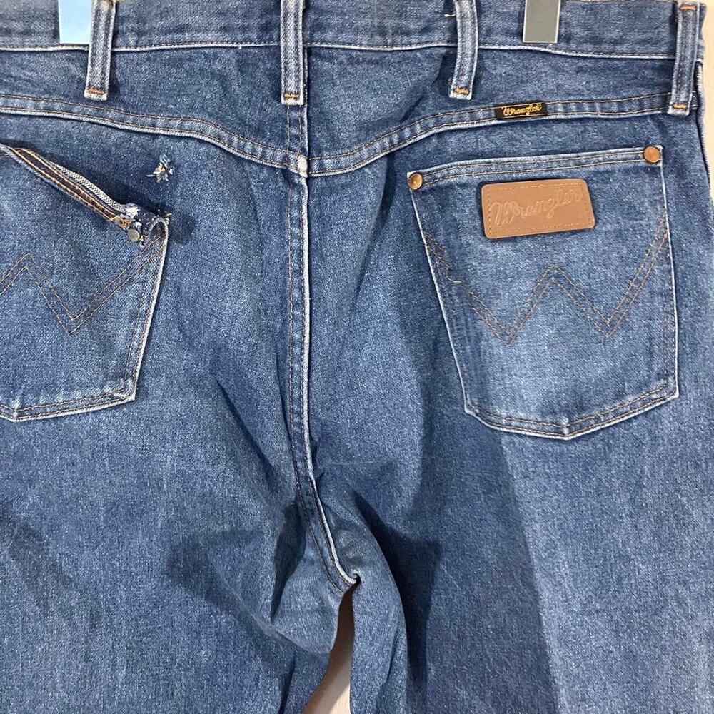 Vintage 80s Wrangler Distressed Western Cowboy Denim Jeans - Picture 4 of 7